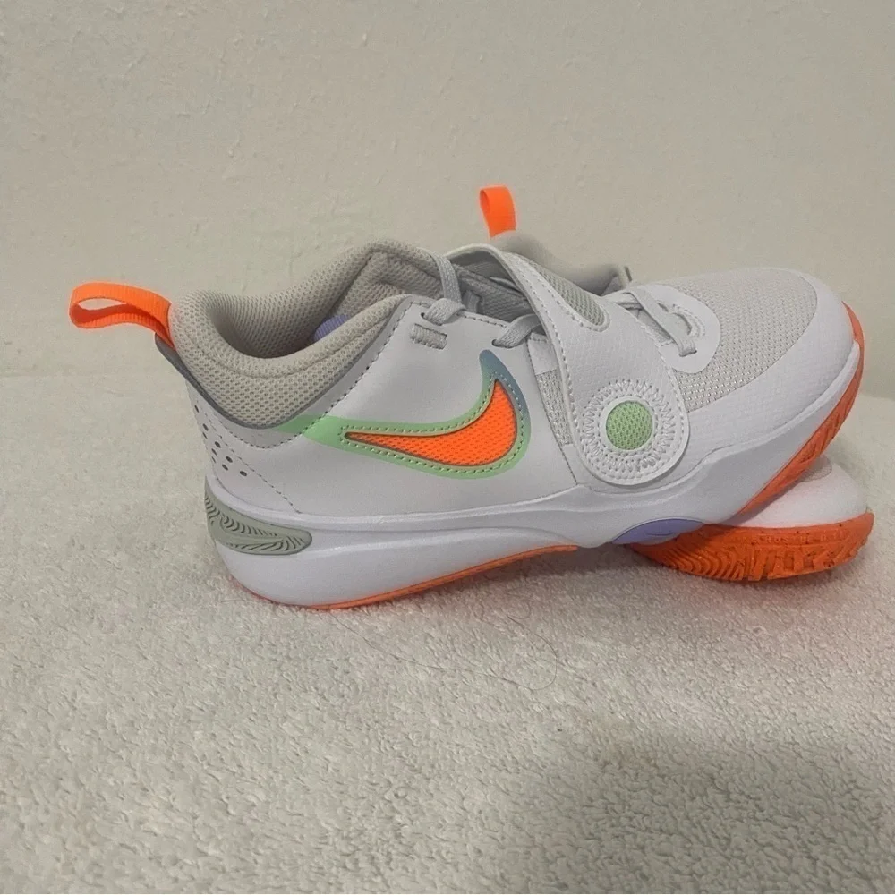 Nike Team Hustle D 11 PS [DV8994-103] Preschools Basketball Shoes 2Y White